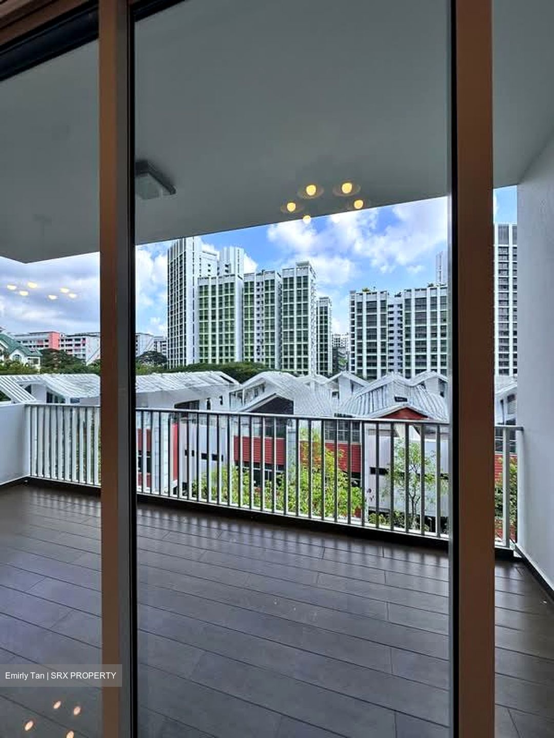 Woodhaven (D25), Condominium #556843091